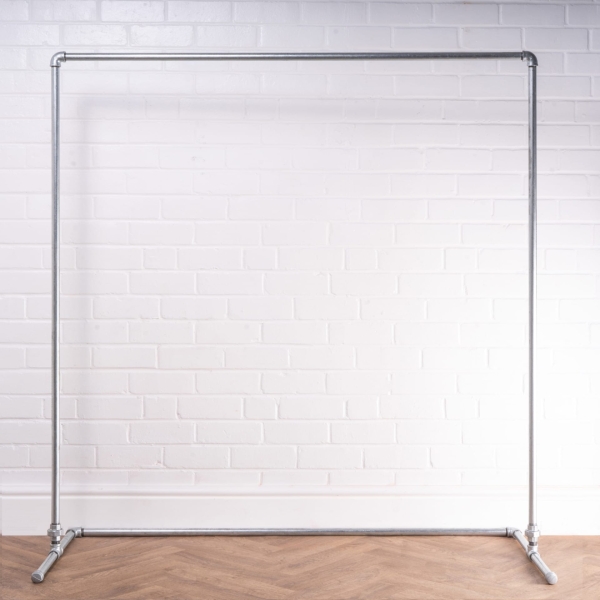 Free-Standing-Walk-In-Clothing-Rail-Industrial-Silver-Pipe-Style-3