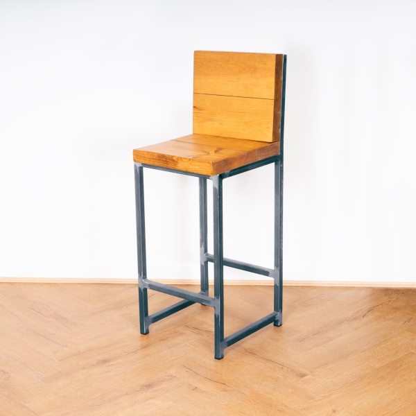 Reclaimed-Timber-and-Industrial-Box-Steel-Backed-Bar-Stool-2