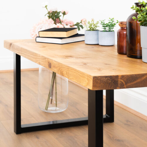 Coffee-Table-with-Square-Legs-3